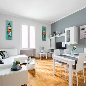  Casa vacanze Homehouse Giulio Cesare-san Pietro Italia